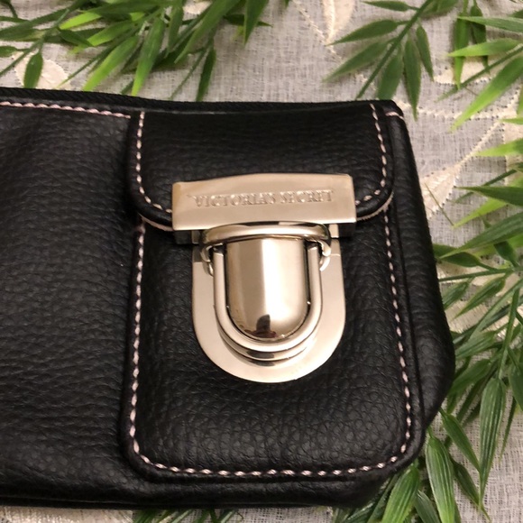 Victoria’s Secret Wristlet - Picture 2 of 6